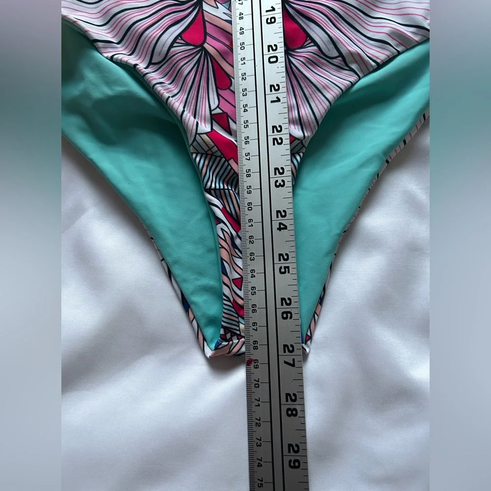 Cupshe chic halter